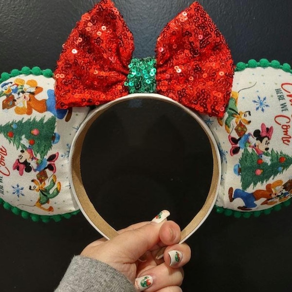 Mickey and Friends Christmas tree Minnie mouse Mickey mouse ears
