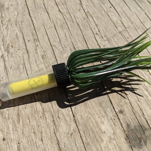 Fake Grass Geocache, Evil Geocache, Tricky Geocache, Clever Geocache