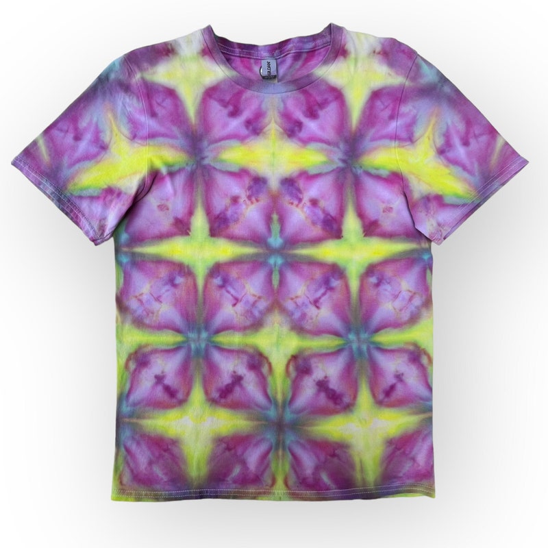 Blue & White - Shibori Tie-dye Cotton Men Half Sleeve Shirt main image 1