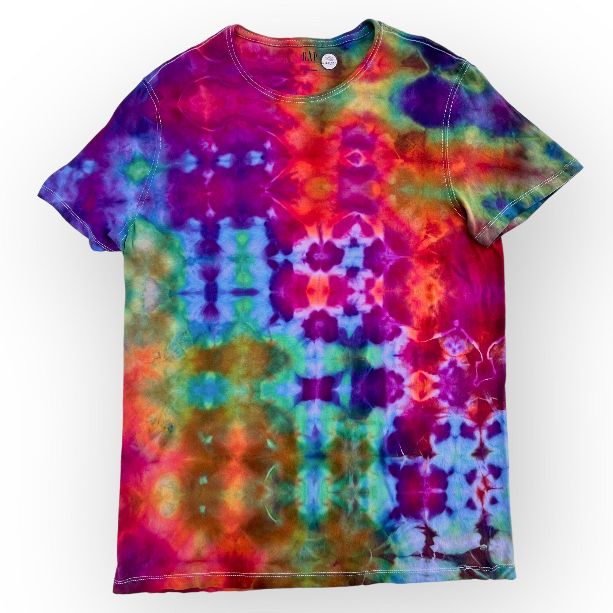 trippy tie dye