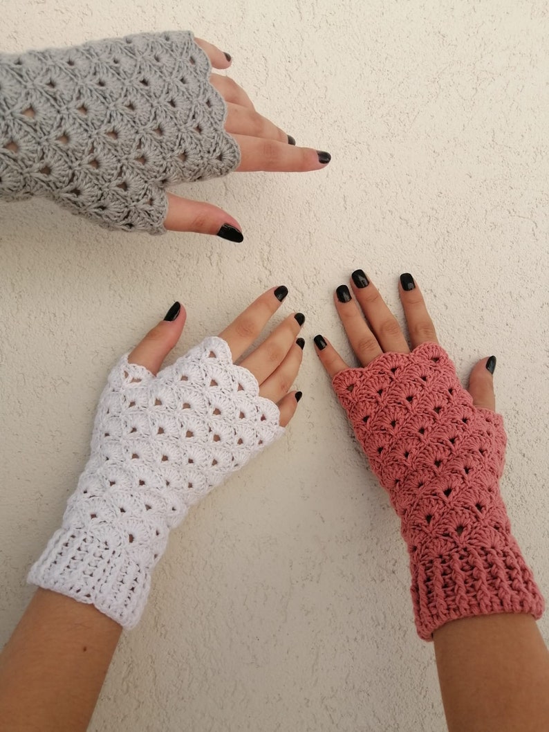 Fingerless Gloves Crochet Pattern, Crochet Pattern, Crochet Gloves Pattern, Fan Gloves Crochet Pattern, Fingerless Gloves, Pdf Pattern image 5