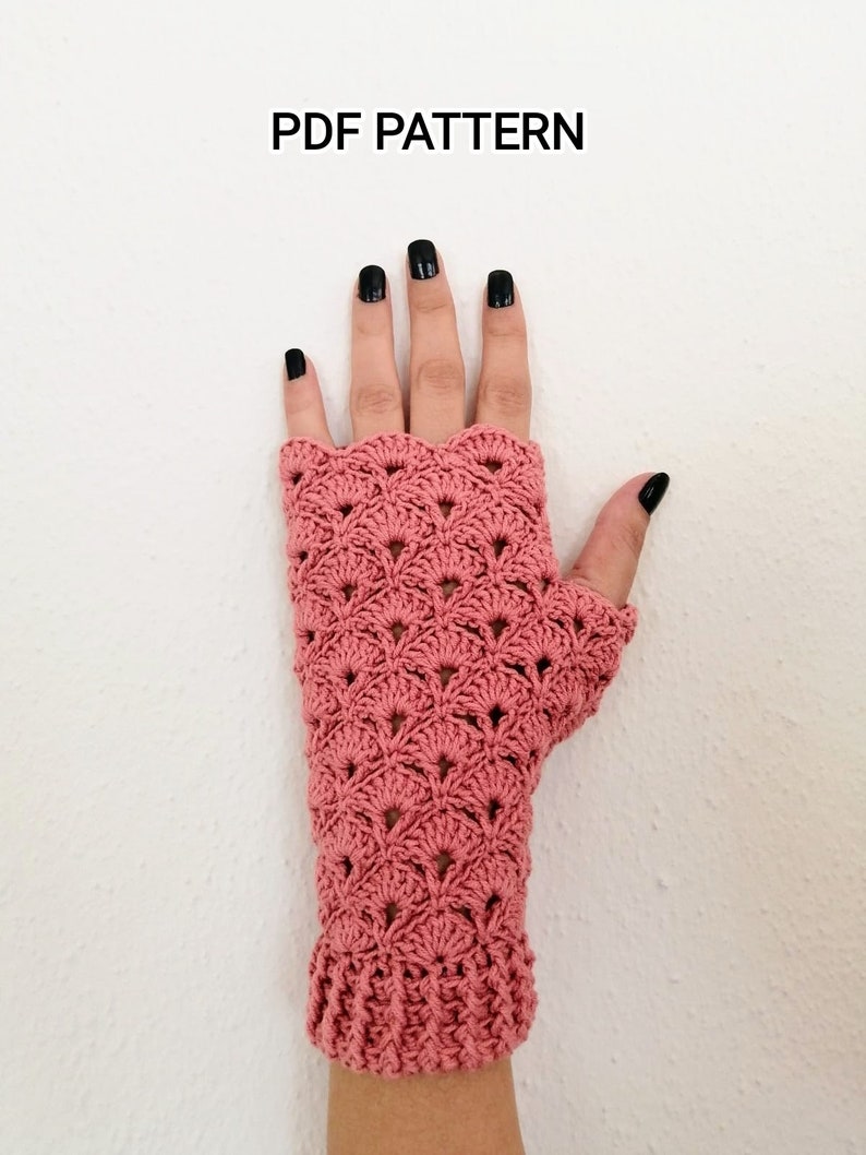 Fingerless Gloves Crochet Pattern, Crochet Pattern, Crochet Gloves Pattern, Fan Gloves Crochet Pattern, Fingerless Gloves, Pdf Pattern image 1