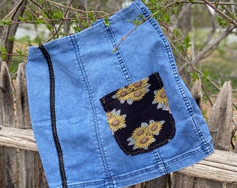 Jean Skirt with sunflower pockets