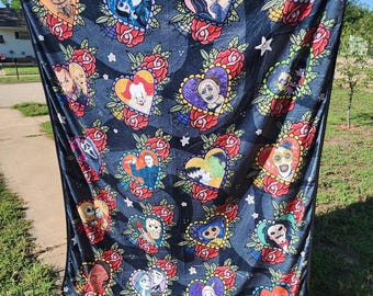 Horror heart blanket, roses, traditional, spooky, edgy, alternative, scary movies, thriller, clowns, Halloween, floral, slasher, hearts