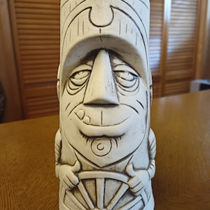 Authentic Vintage Tiki Mug: Exquisite Polynesian Design, Retro Collectible, Handcrafted Ceramic, Retro Barware