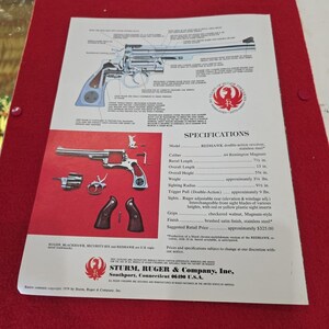 Brochure Ruger Redhawk VTG 1979: Catalogus vuurwapens afbeelding 2