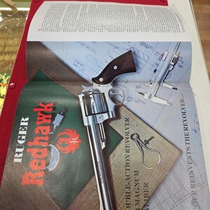 Brochure Ruger Redhawk VTG 1979: Catalogus vuurwapens afbeelding 3