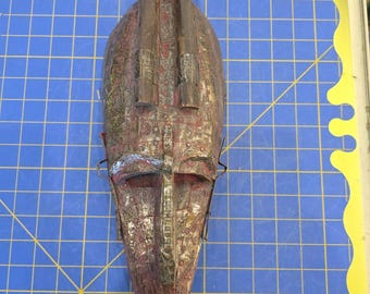 CM21 Wood Mask Damaged