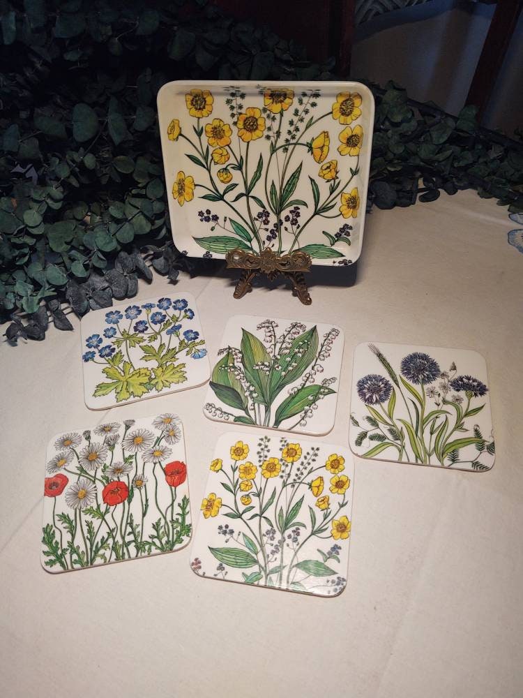Decorative Crafts Inc. Made in Italy Plastic Art Tray Melamine Botticelli  Flora