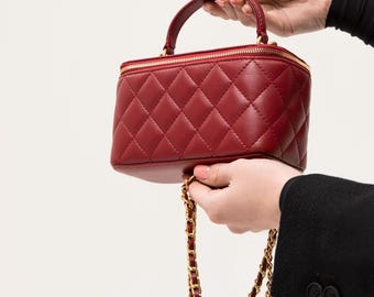 Quilted Leather Crossbody Purse, Vintage Mini Shoulder Bag for Women, Designer Style Luxury Bag