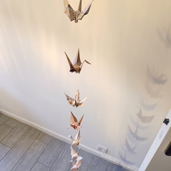 Guirlande Origami Grues - Motif arc-en-ciel, papillons, coeurs, lune, feuilles - Terracotta, marron, beige