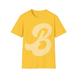 Camiseta unisex de estilo suave con letra inicial B, camiseta con monograma personalizada, camiseta con nombre personalizado, camiseta informal, regalo de reunión familiar