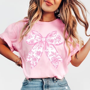 Comfort Colors Shirt, Pink Coquette Bow Shirt, Coquette Shirt, Pink Bow Shirt, Coquette Aesthetic, Coquette Ribbon, Women&#39;s T-Shirt