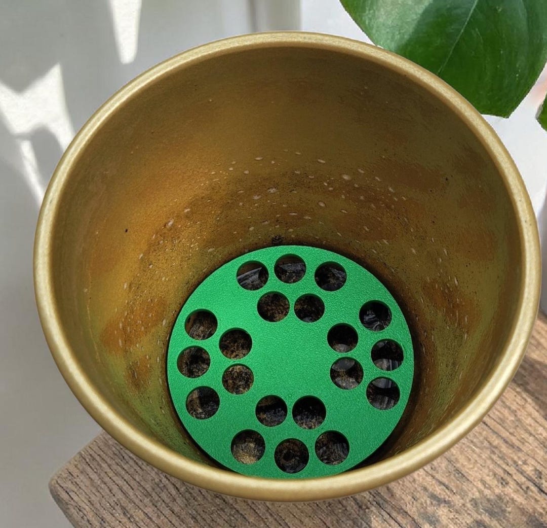 What Are Riser Pots Inside Plant Pot Riser/drainer for Small Pots - 5/8