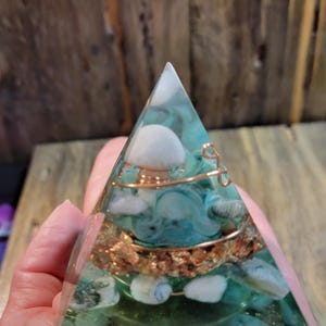 Orgonite Pyramid (Carved Mushroom)