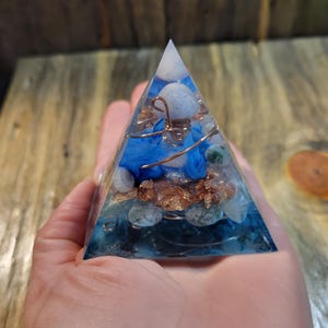 Orgonite Pyramid (Carved Mushroom)