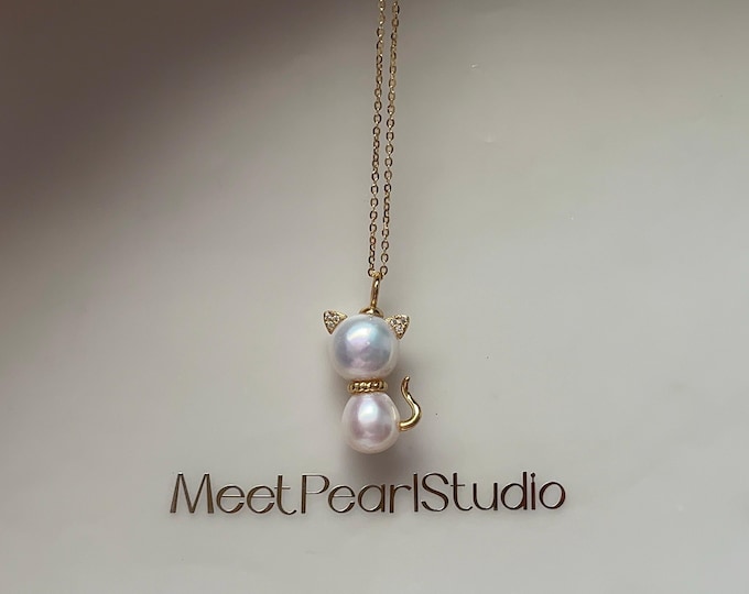 Special cat design fresh water baroque pearl necklace. S925 silver cat design baroque pearl chocker.