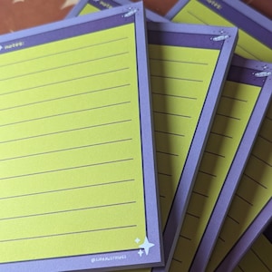 Colorful Alien Notepad: Lined To-Do List (50 Pages)