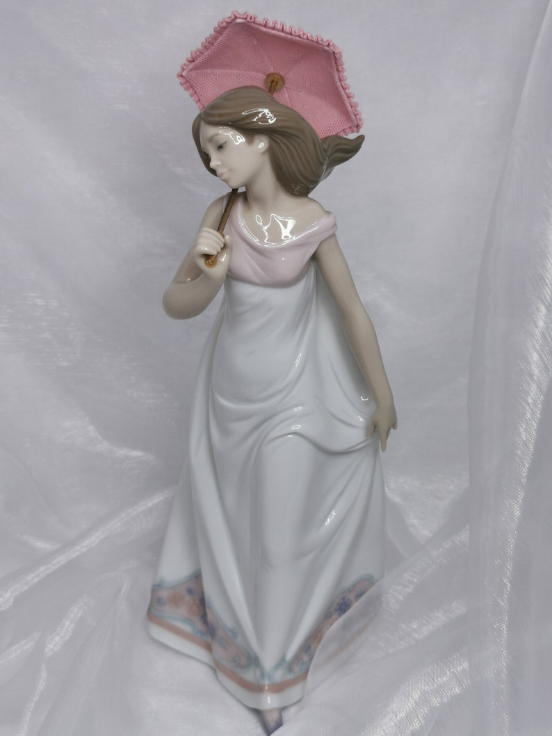 LLADRO AFTERNOON PROMENADE Lladro Vintage Figurine Lladro Collectible