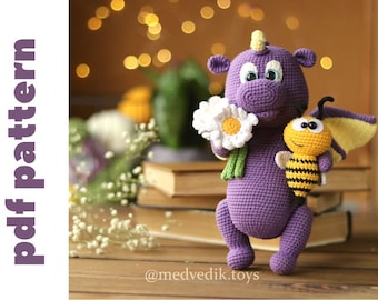 crochet dragon pattern. cute dragon with bee and daisies pattern. amigurumi dragon pattern. crochet dino pattern.