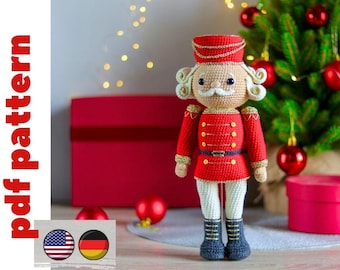 crochet Nutcracker pattern. crochet christmas pattern. Nutcracker crochet amigurumi pattern PDF in English and German