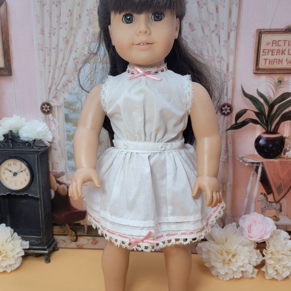 Pleasant Company American Girl Samantha's Lacy Whites. Samantha's Undergarments. Samantha's Collection. Near Mint! Retired. Early edition