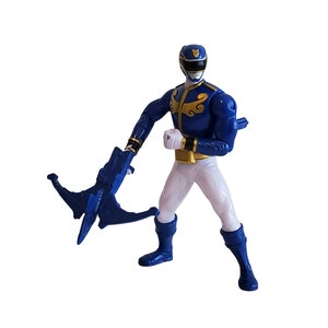 Blue Power Ranger Action Figure with crossbow, 2000s Blue Power Ranger Samurai, Punching Blue Power Ranger Figure, Bandai, Great Condition