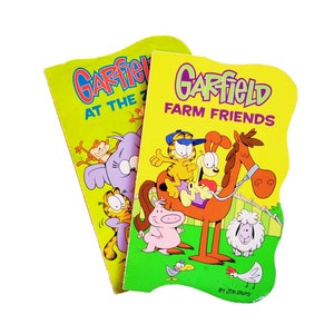 Pair of Vintage Garfield Board Books, 2000s, by Paws Inc (Garfield gift collector, 80s/90s cartoon decor, retro hard books, 80s kid)
