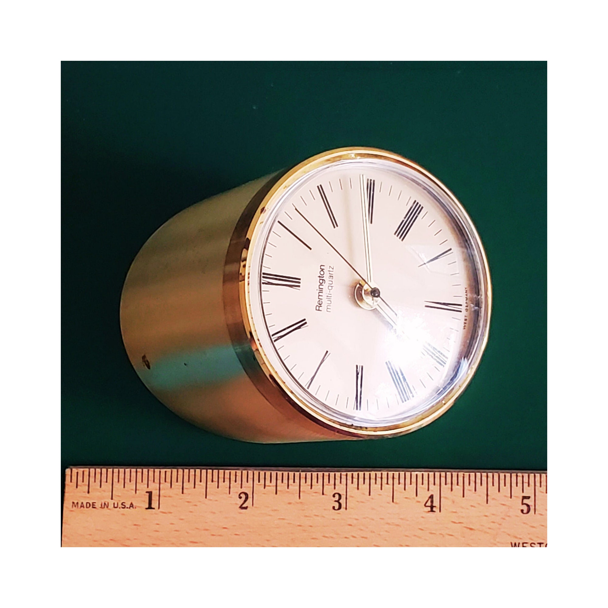 レミントン　掛時計　REMINGTON Vintage Remington Table Clock, Vintage Golden Quartz Desktop