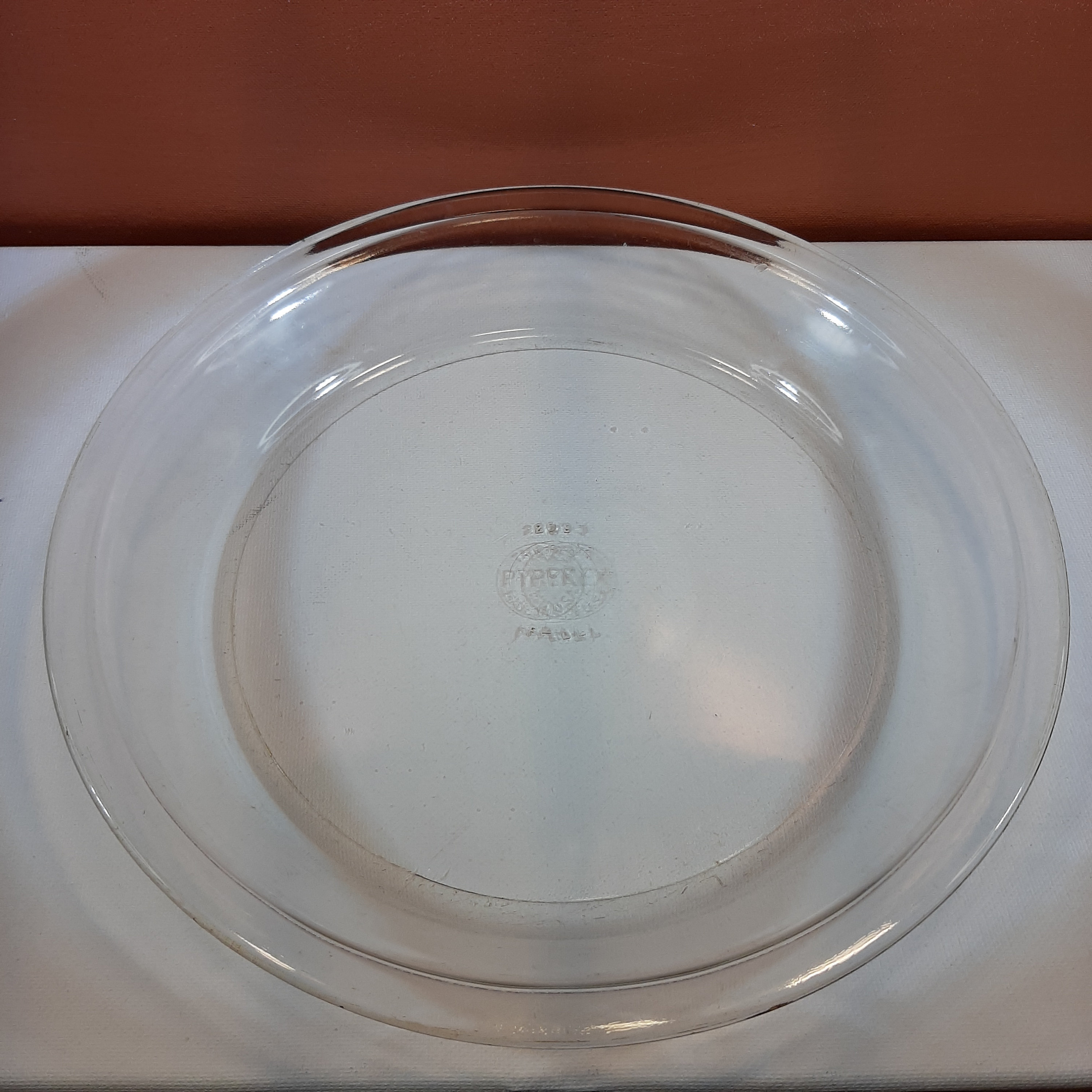 Pyrex glass pie plate hot sale