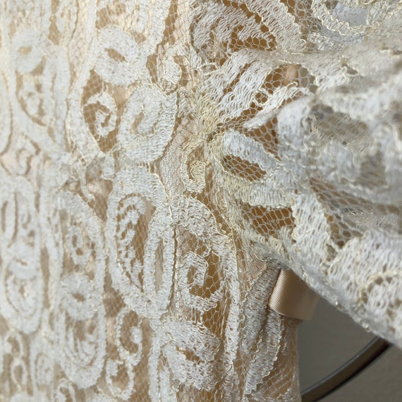 Vintage 60s Mini A-Line Lace Wedding Dress- Back … - image 7