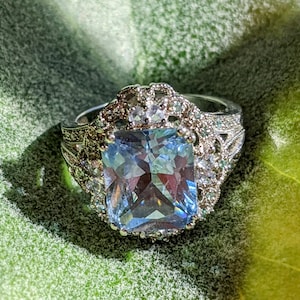 Stunning Blue Spinel and Solid 925 Sterling Silver Ring