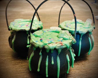 witchy mystery cauldrons