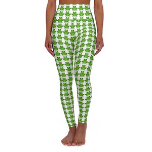 Frog-Themed High Waisted Yoga Leggings, Cute Fitness Pants, Workout Leggings, Gifts for Yoga Lovers, St. Patrick&#39;s Day Activewear
