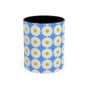 Floral Accent Coffee Mug  Bright Daisy Design for Home or Office