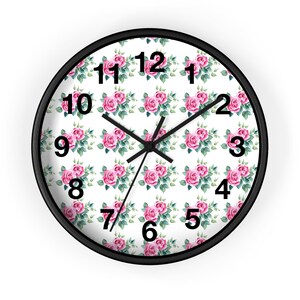 Reloj de pared floral vintage, decoración del hogar, regalo para ella, reloj de cocina, reloj decorativo con rosas, diseño atemporal de rosas.