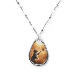 Cat-Inspired Oval Necklace, Nature Jewelry, Gift for Cat Lovers, Bohemian Pendant, Animal Lover Necklace, Unique Pet Jewelry