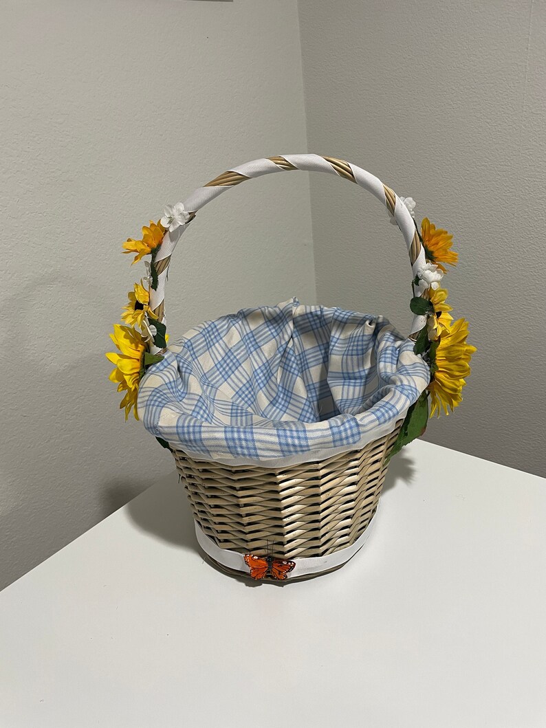 Sunflower and Gingham Wicker Picnic Basket, Upcycled Basket With ...
