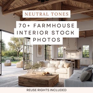 Puede incluir: Una foto interior de un salón de casa de campo moderno con tonos neutros. La imagen presenta un sofá blanco, una mesa de centro de madera y grandes puertas de cristal. El texto en la imagen dice "NEUTRAL TONES" y "70+ FARMHOUSE INTERIOR STOCK PHOTOS."