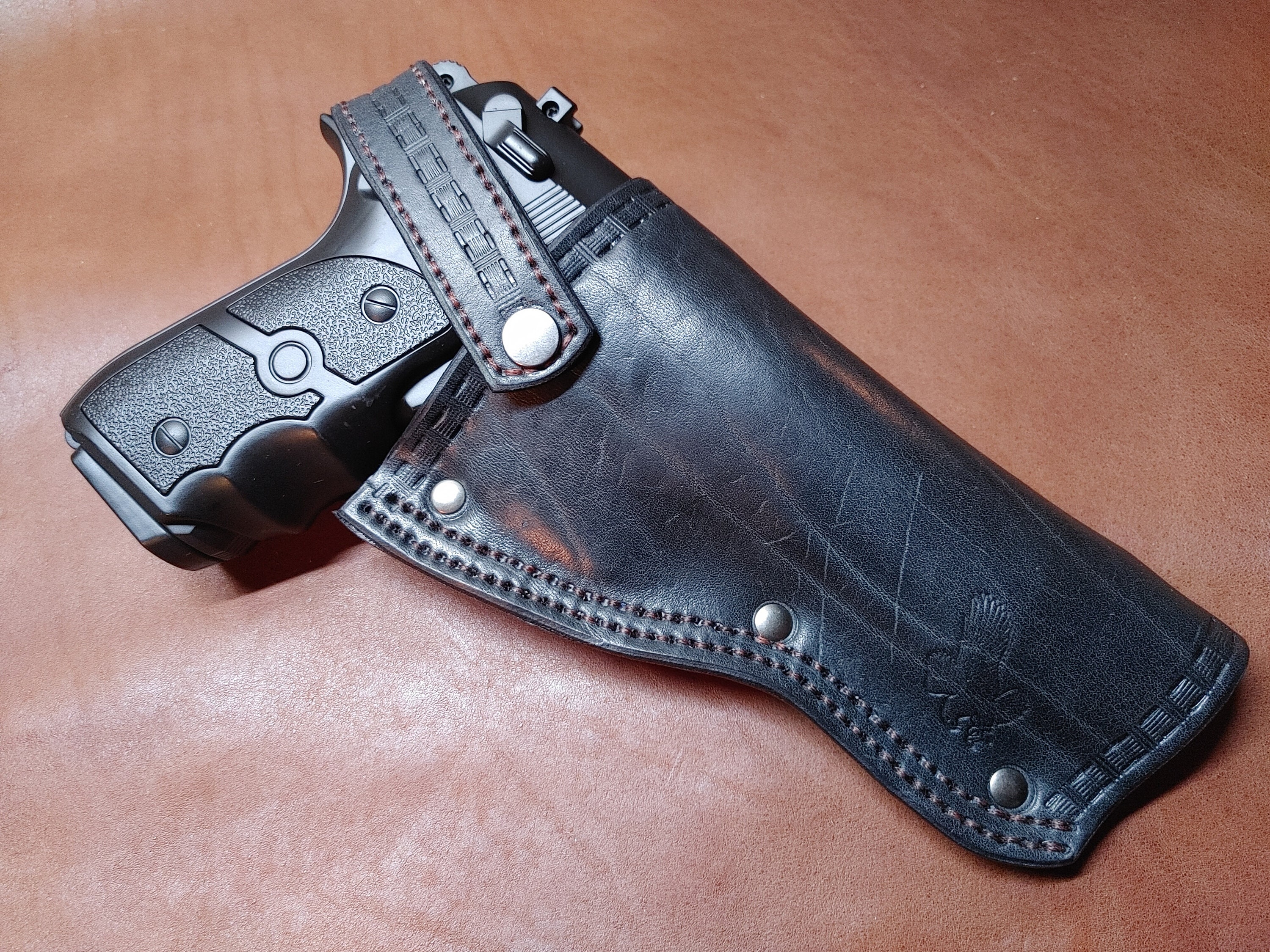レザーホルスター　革製品　レザーアイテム　アメリカ陸軍 Amazon | アメリカ軍 US コルト M1911 M1916 本革製 茶 ブラウン