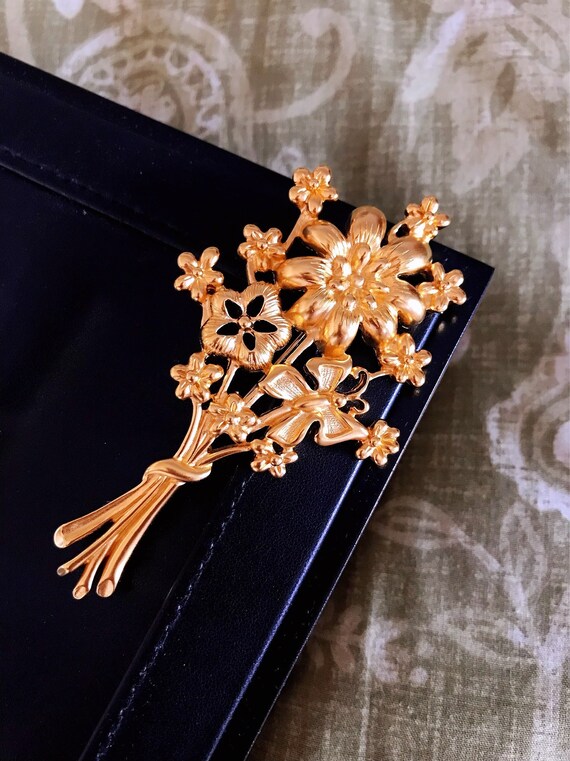 VINTAGE magnifique or FLORAL BROOCH, cadeau unique pour elle, bijoux de collection - France