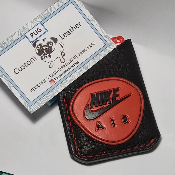 Nike card holder 2025 for phone