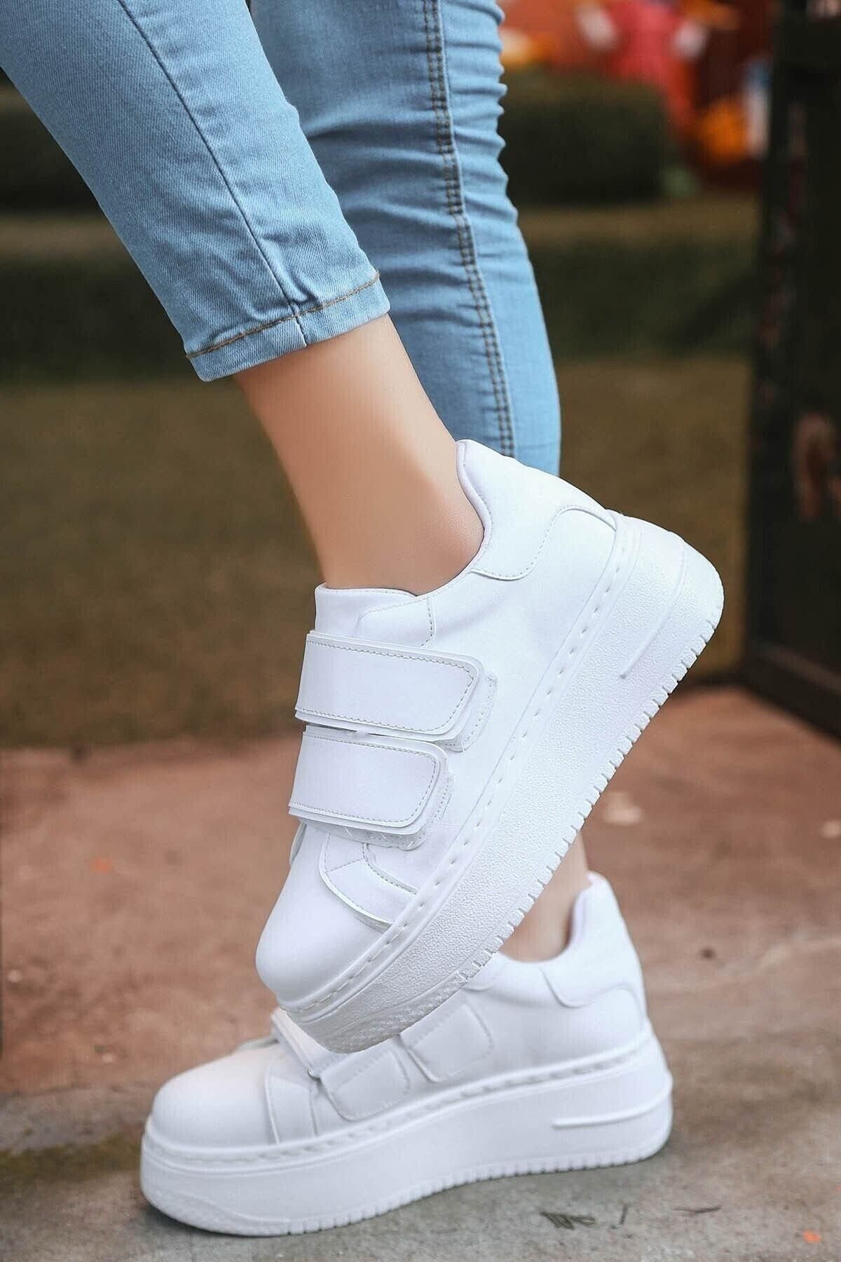 Velcro Sneakers 