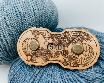 Row Counter | Balloon Race | Handy Tracker for Knitting & Crochet | Keep Track With Ease | Birch Wood, Laser Engraved