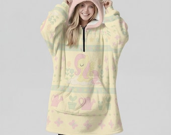 Fluttershy Oversized Hoodie Decke: Kawaii Anime MLP Cosplay - Unisex Streetwear Geschenk