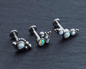 16G Opal Labret Piercing,Cartilage earring,Tragus,Helix Earring,Conch piercing,Cartilage piercing,Labret,Flower Labet,Flower Earring