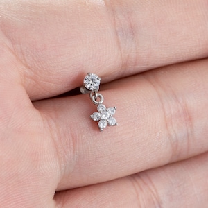 16G Zircon Labret Piercing,Cartilage earring,Tragus,Helix Earring,Conch piercing,Cartilage piercing,Labret,CZ Labet,Flower Earring