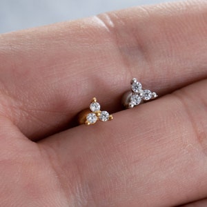 16G Zircon Stud Earrings, Ear, Cartilage, Helix Earring, Tragus ,Stud Earrings,Flower earring
