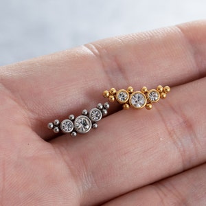16G Zircon Stud Earrings, Ear, Cartilage, Helix Earring, Tragus ,Stud Earrings,Flower earring