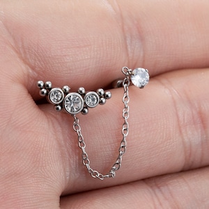 Orecchini a perno con doppio foro in zircone in acciaio inossidabile da 16 g (1,2 mm), orecchini a perno con elica e catena, orecchini a perno con cartilagine e parte posteriore del cerchio, regalo per lei